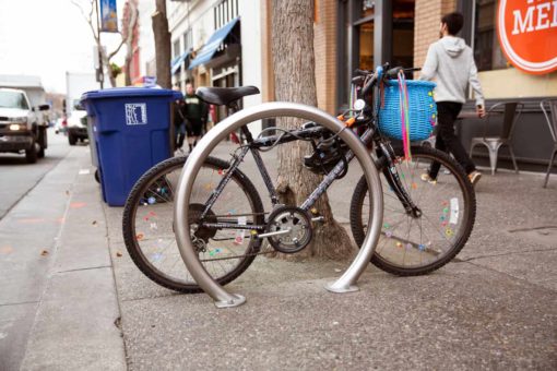 R-8224不锈钢环自行车架
