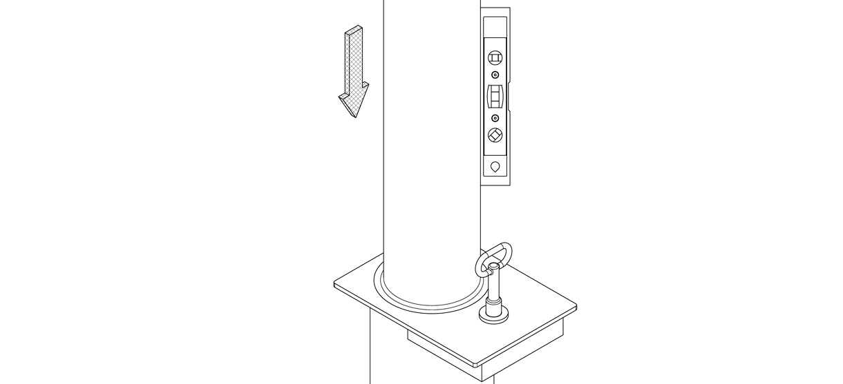 图中显示了在接收器内部的系柱，并用钥匙锁在了合适的位置
