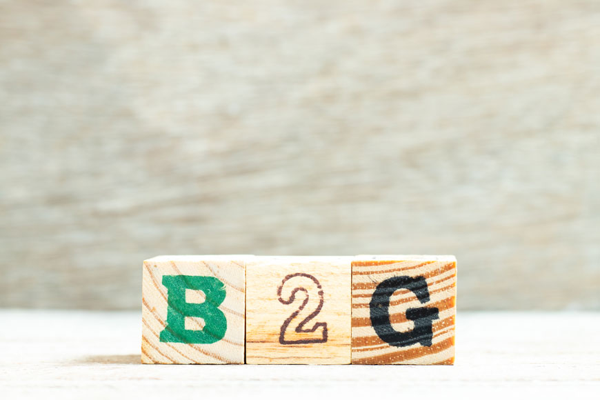 木块说B，2和G，意思是政府的生意