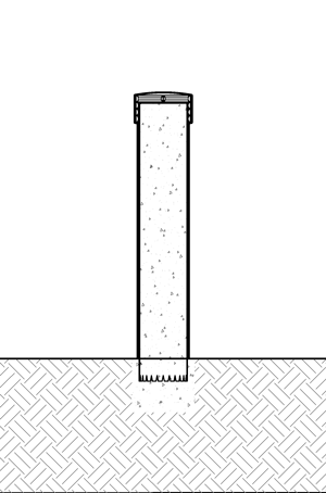 图示用喷雾泡沫将装饰性的塑料系缆桩盖固定在管道系缆桩上