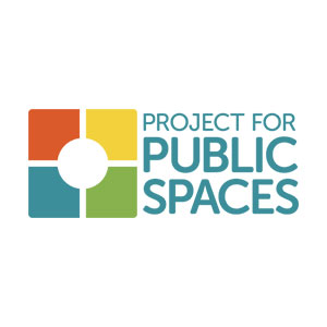 公共空间的项目四种颜色标志看起来像一个带内部庭院的城市街区